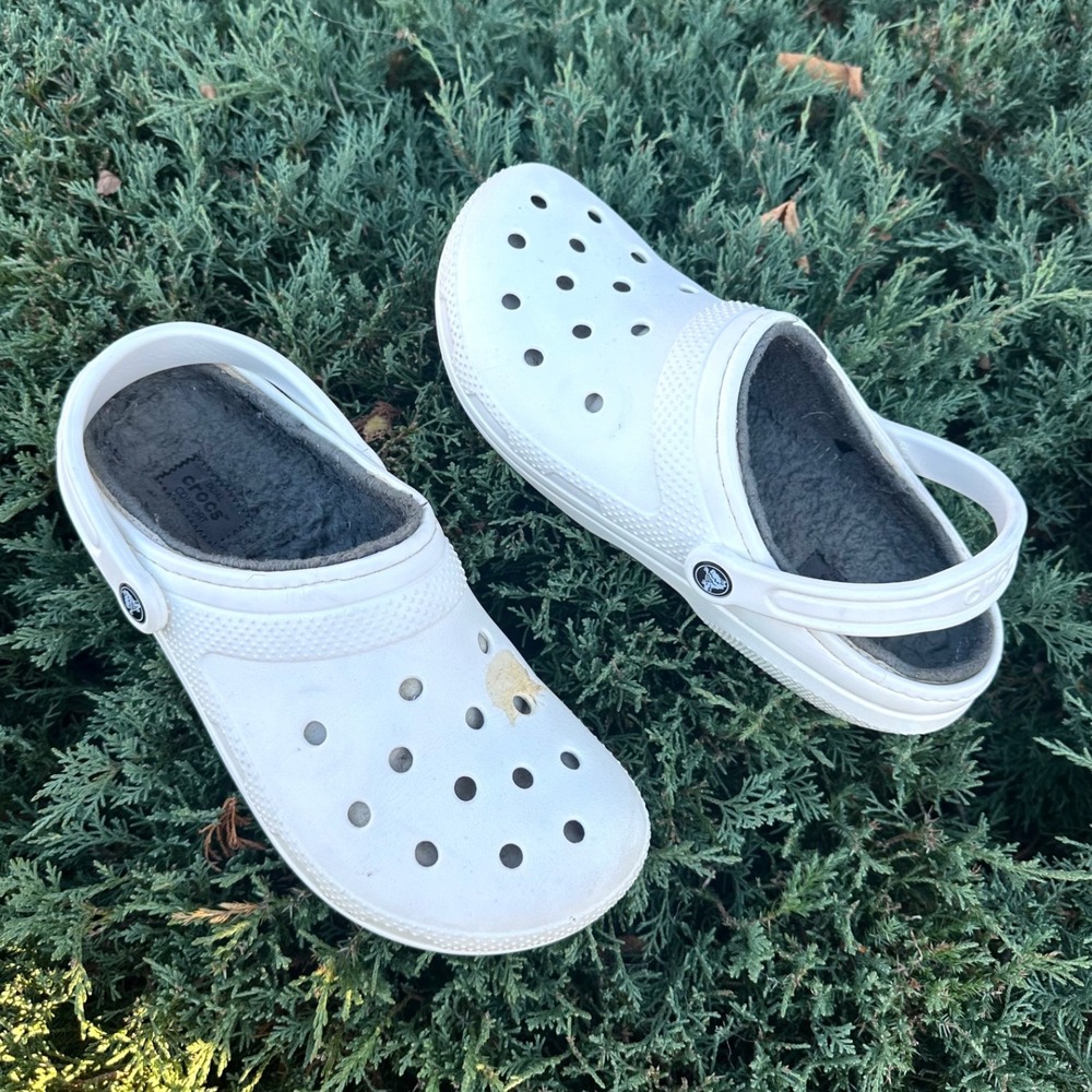 Crocs Classic Lined Clogs White Unisex Size M8‎ W10 Sandals